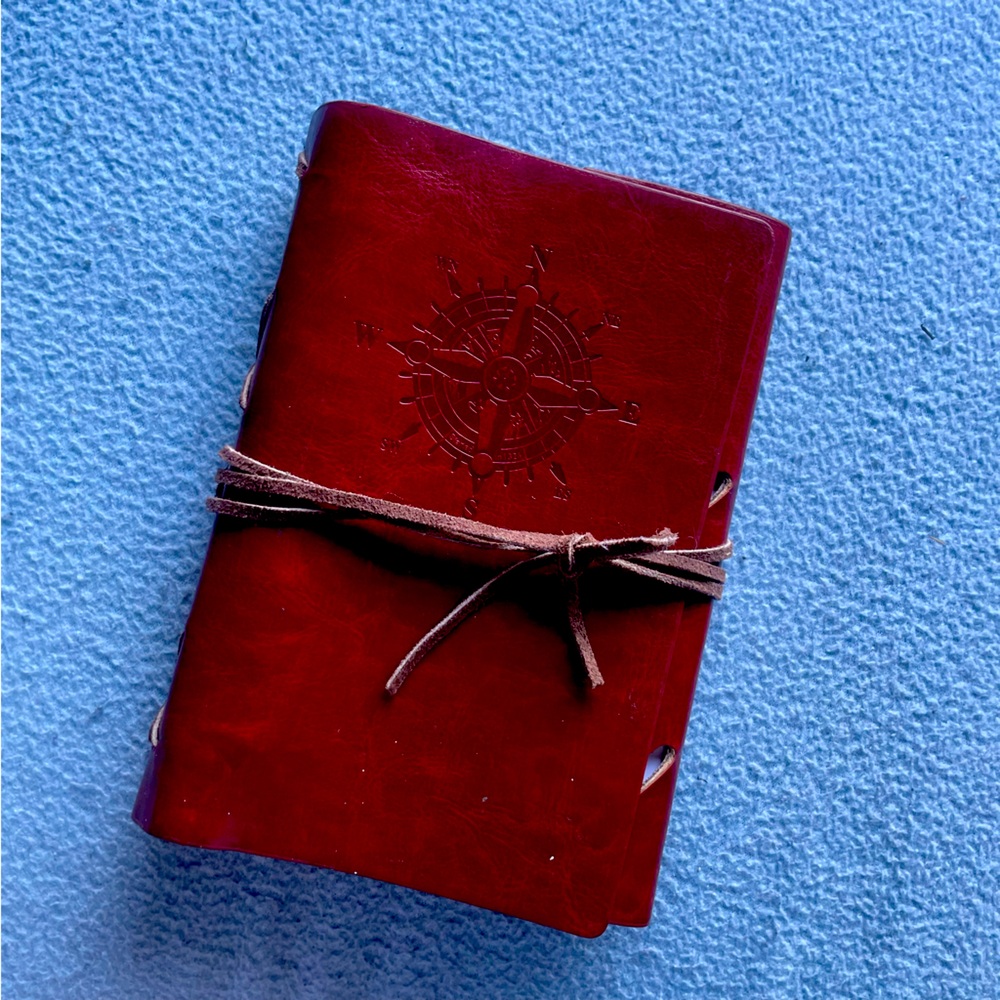 Vintage Faux Leather Journal Matte Finish Blank Pages Refillable Compass